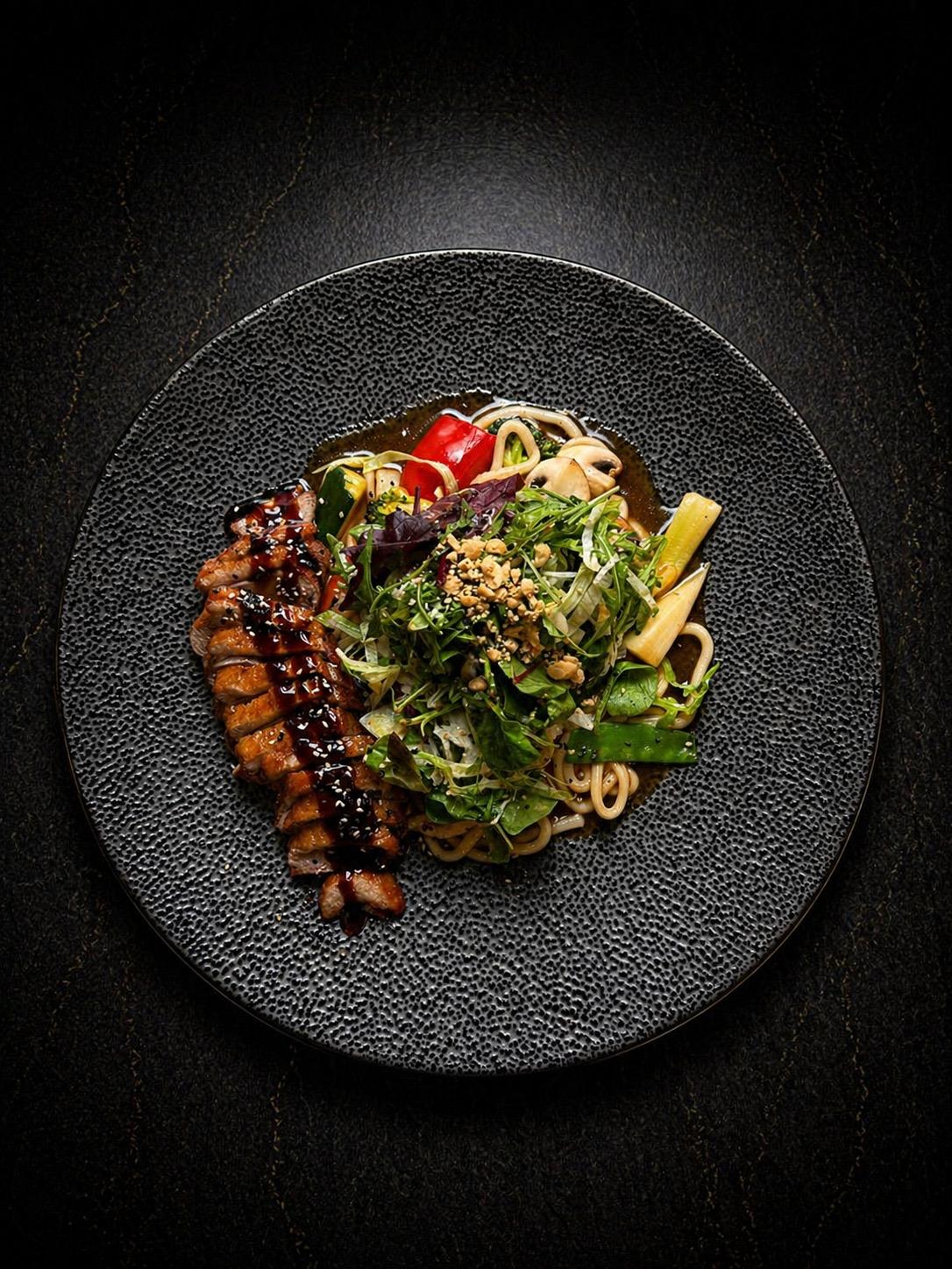 Ente mit Udon Nudeln